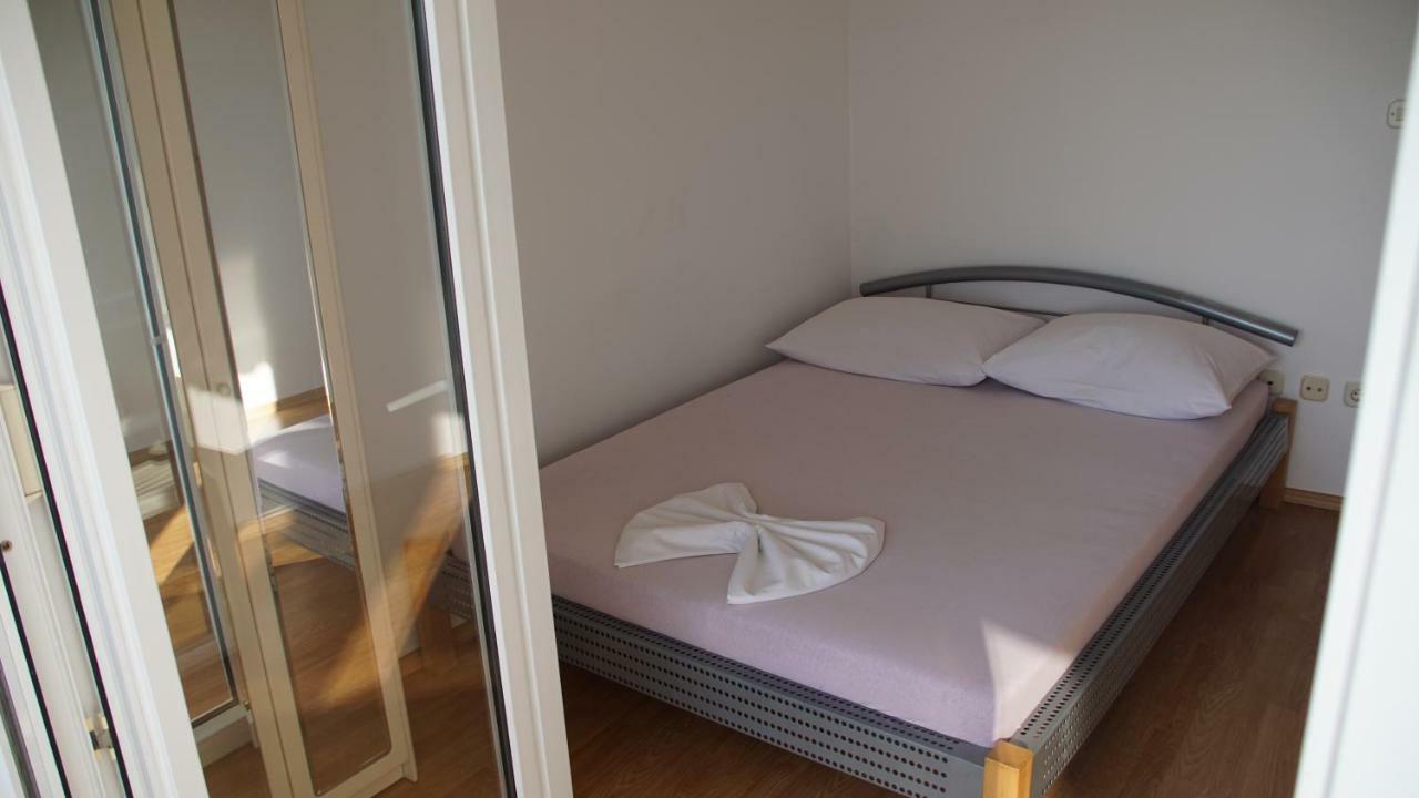 Apartmani Sipic , Bilo - Primošten Exterior foto