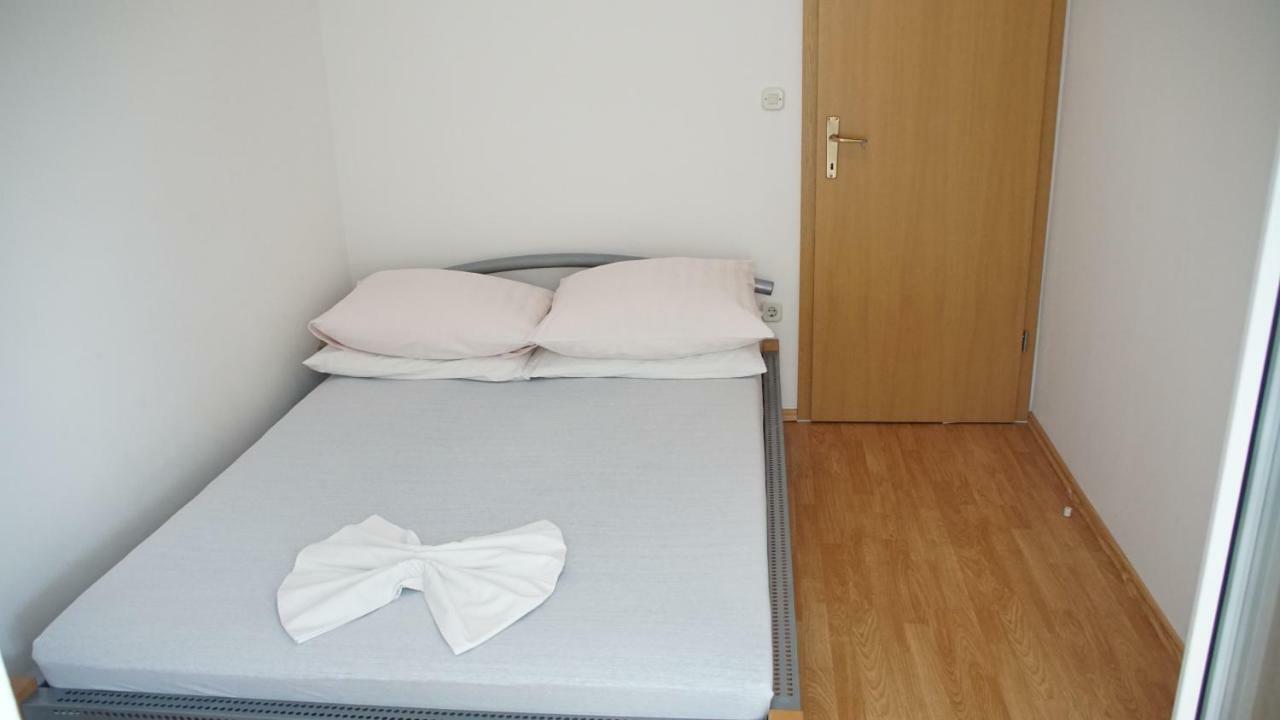 Apartmani Sipic , Bilo - Primošten Exterior foto